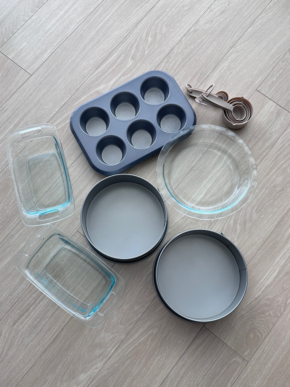 Large Bakeware Bundle - Muffin Pan, Loaf Pan, Spring Form Pan, Pie Plate